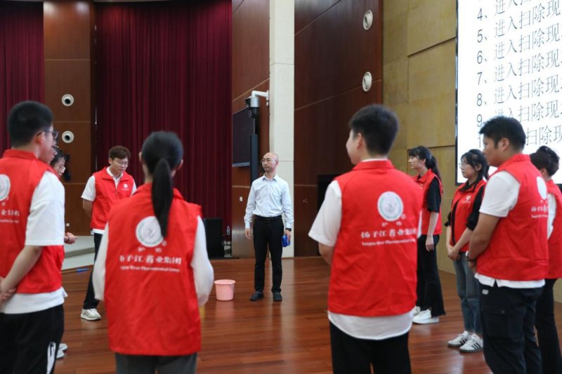 6.28集團團委組織開展專項公益實踐活動